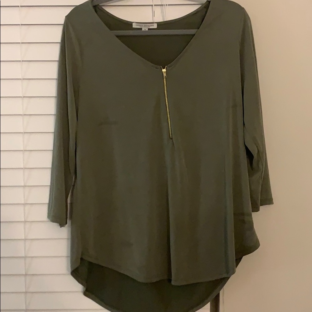 3/4 sleeve shirt